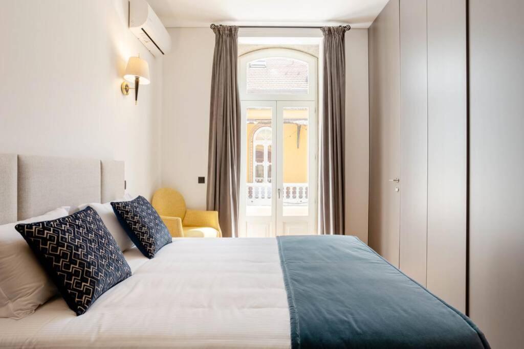 Boutique Rentals-Art & Charm II Apt W/ Terrace Porto Buitenkant foto