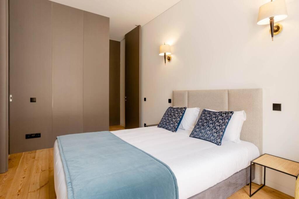Boutique Rentals-Art & Charm II Apt W/ Terrace Porto Buitenkant foto
